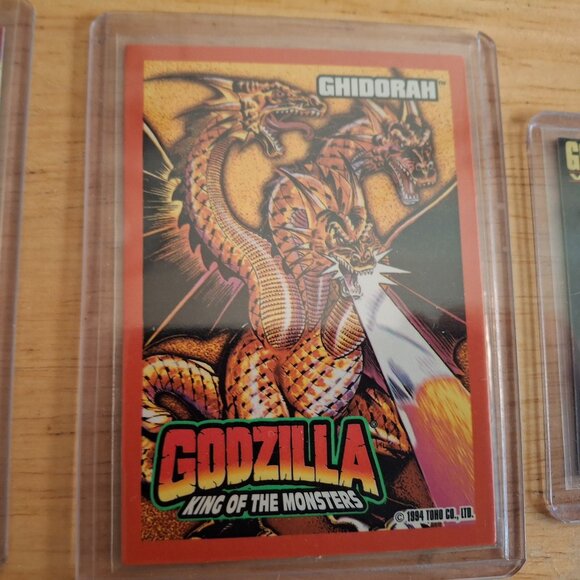 2x Rare Vintage 1995 Godzilla Wars Space Godzilla Cards, + More - HIGHER GRADES - Picture 5 of 8